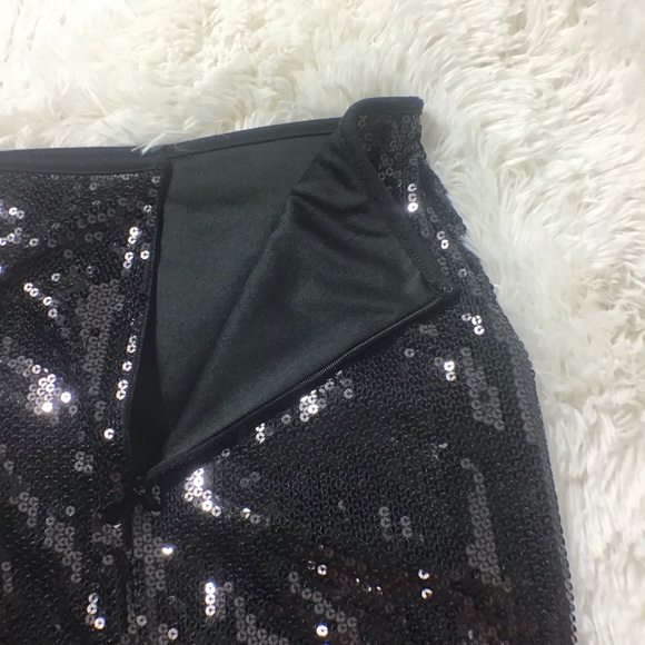 Olsenboye | Black sequin lined pencil skirt | Sz 7 - Picture 4 of 6